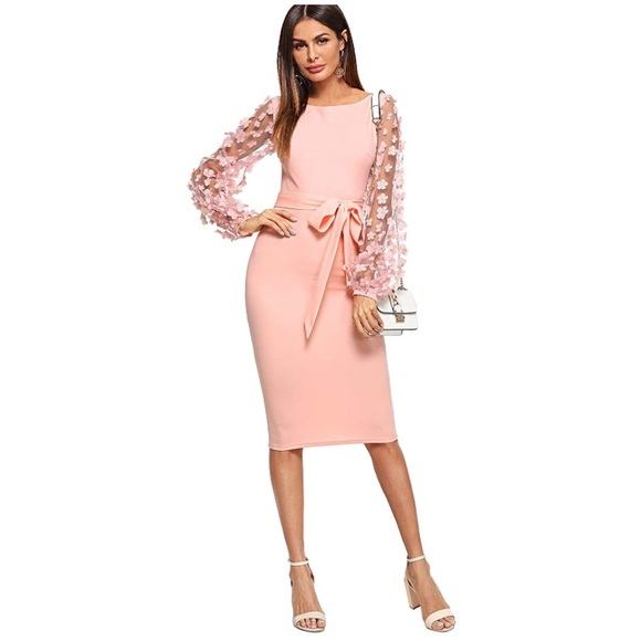 Adorable pink/mauve dress with puff sleeve - Picture 3 of 4